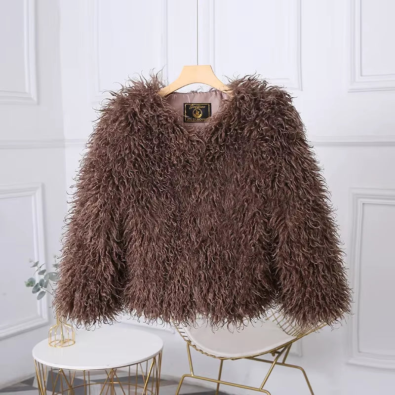 Fashion Luxury Cropped Faux Fur Coat Women'S Winter 2025 Ins Hot Fluffy Short Faux Fur Jacket Street Style Warm Outwear